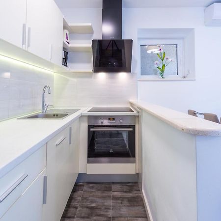 Apartments Lucija ดูบรอฟนิก ห้อง รูปภาพ
